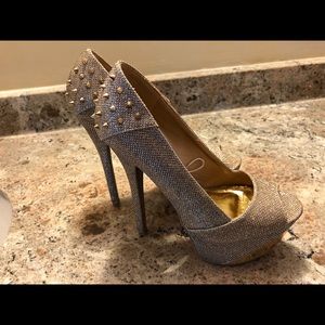 Gold shimmer stiletto heels size 8